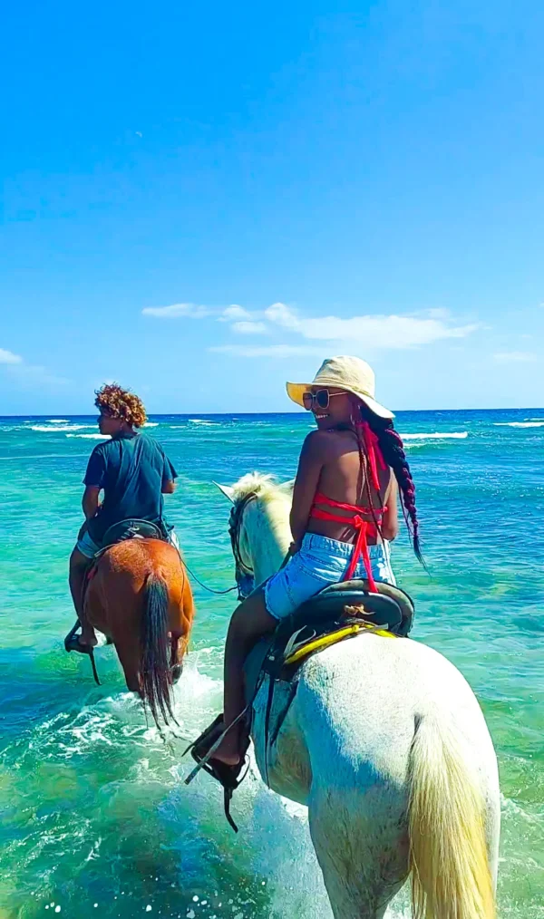 Horseback Riding Adventure in Roatan