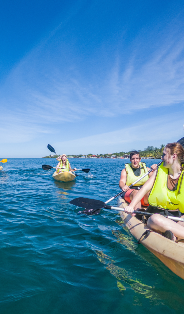Kayak and Snorkeling at Blue Channel: Aquatic Adventure in Roatan - Image 13